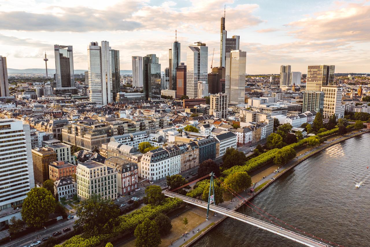 Nizza Quartier Frankfurt exterior